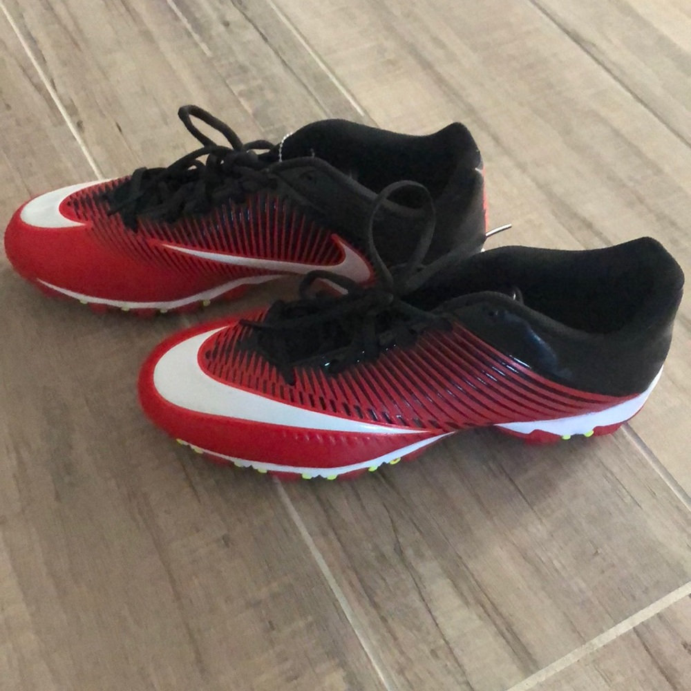 Men’s Nike football cleats
